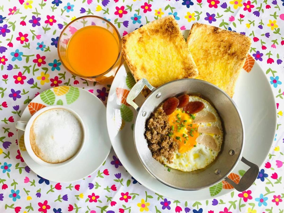Baan Mae Somkid Homestay 수코타이 외부 사진